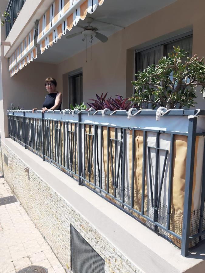 Chez Bianca Les Coquelicots Les Lucioles Apartamento Menton Exterior foto